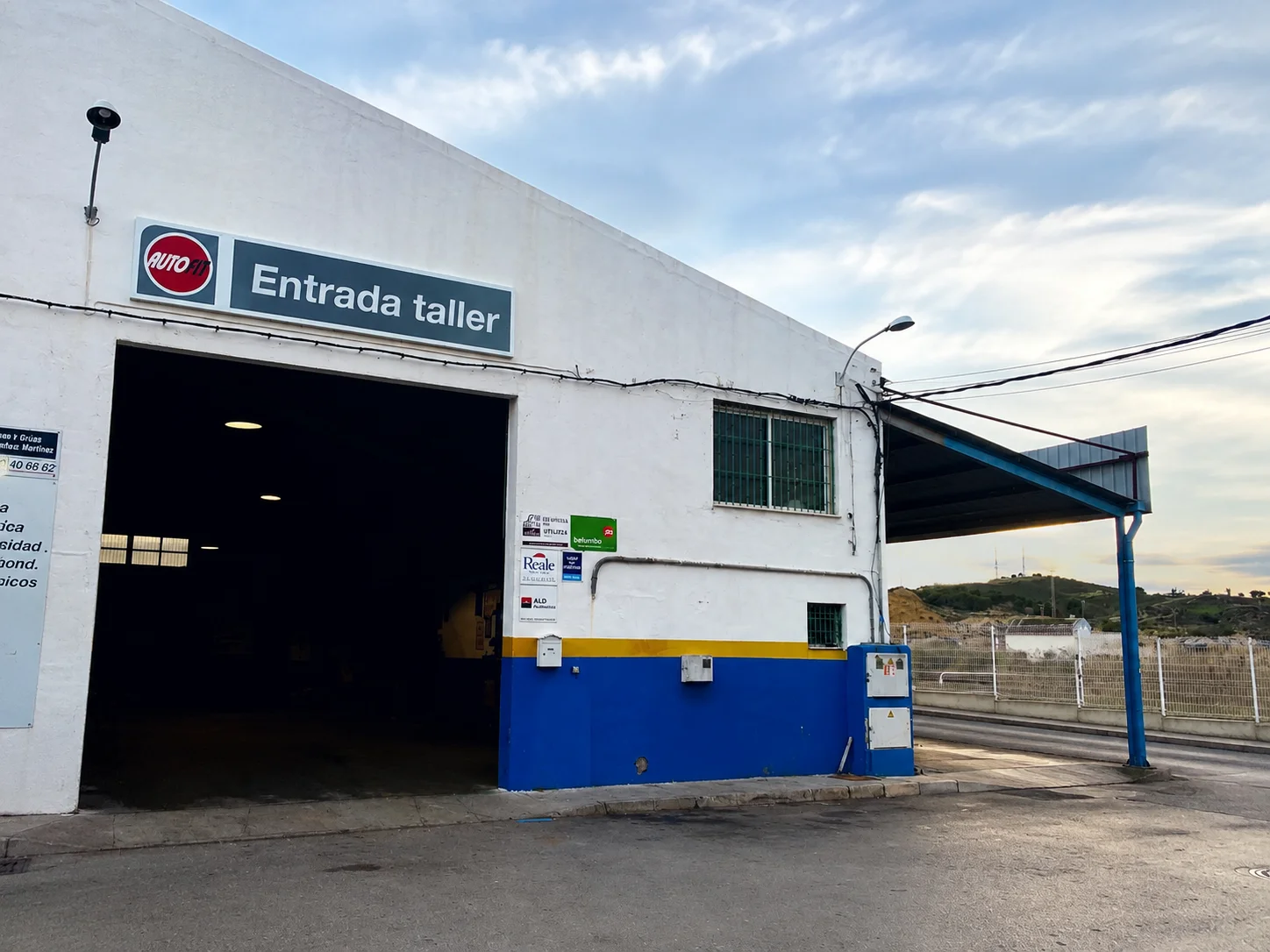 Fachada del taller de José Martínez en Espinardo